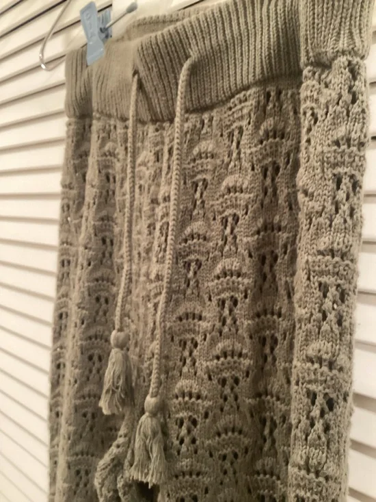 Aerie crocheted cover up Pants , XS swimsuit cover up - Picture 5 of 7